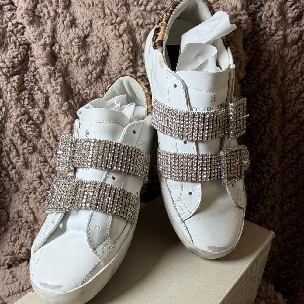 Golden Goose White Sneakers with Silver Accents - Picture 10 of 14